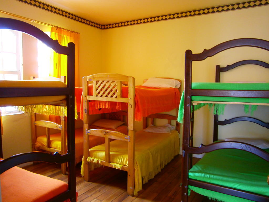 The Yellow House กีโต ห้อง รูปภาพ